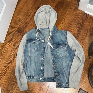 H&M Mens denim jacket with sweatshirt sleeves